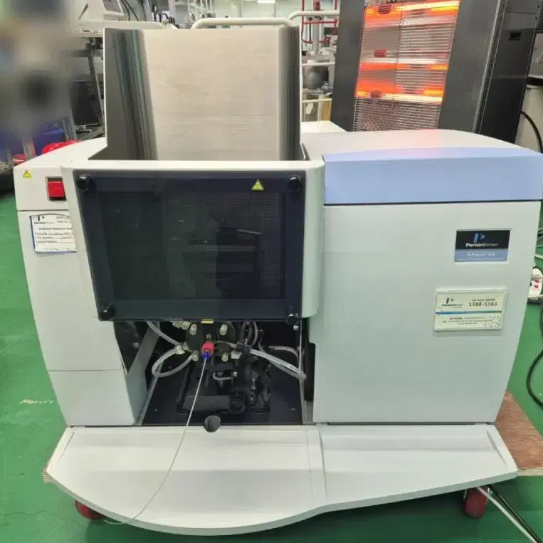 Perkin Elmer AAnalyst 400