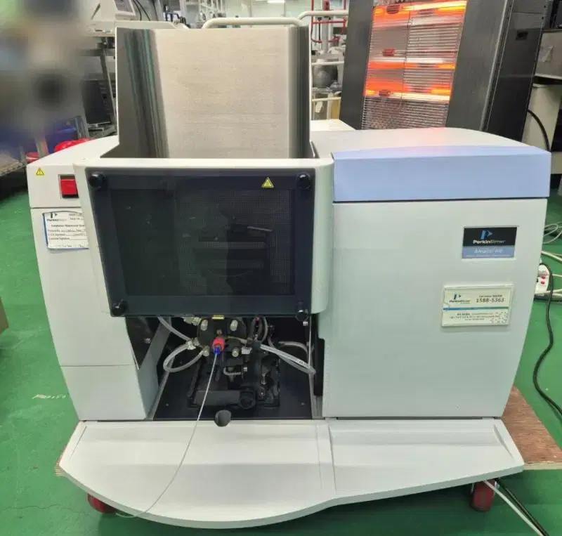 Perkin Elmer AAnalyst 400