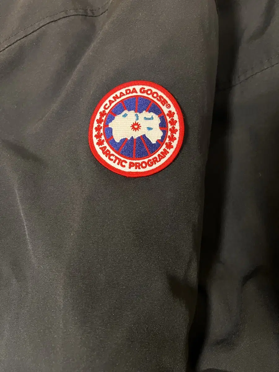 Rare)Canada Goose Maitland L Black (105) 착샷o