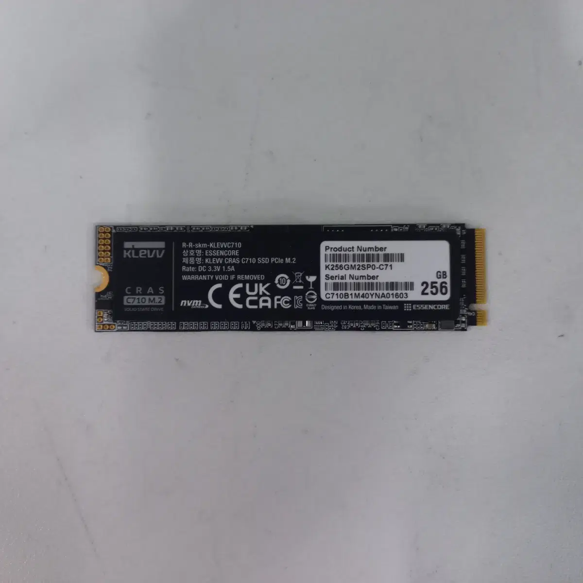 ESSENCORE KLEVV C710 M.2 (256GB)