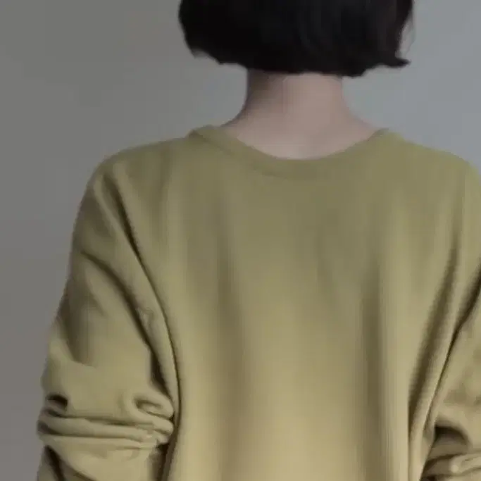 낫띵리튼 puno v-neck pullover