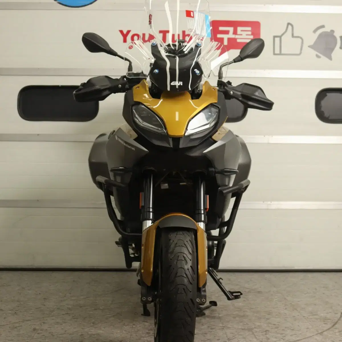 21년식 BMW F900XR 크루즈컨트롤 모델 판매/대차