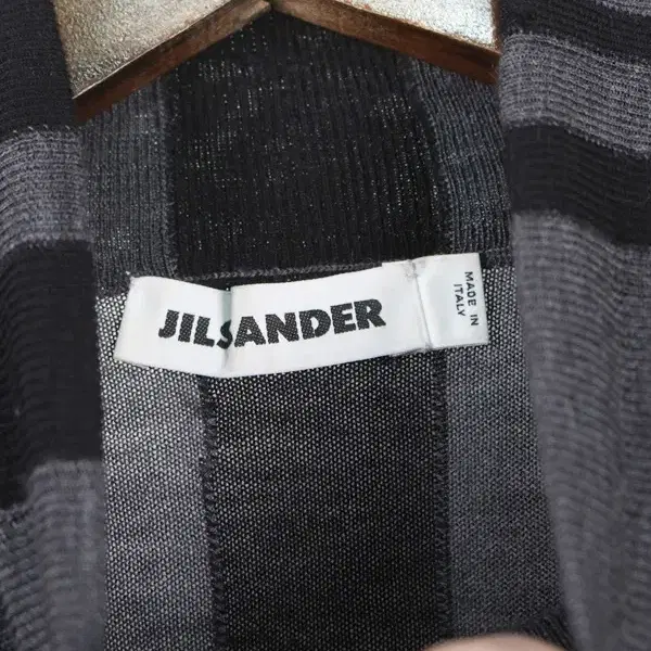 JIL SANDER 터틀넥 니트