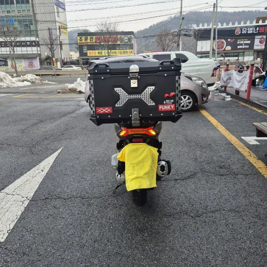 pcx125  24년식 판매합니다.