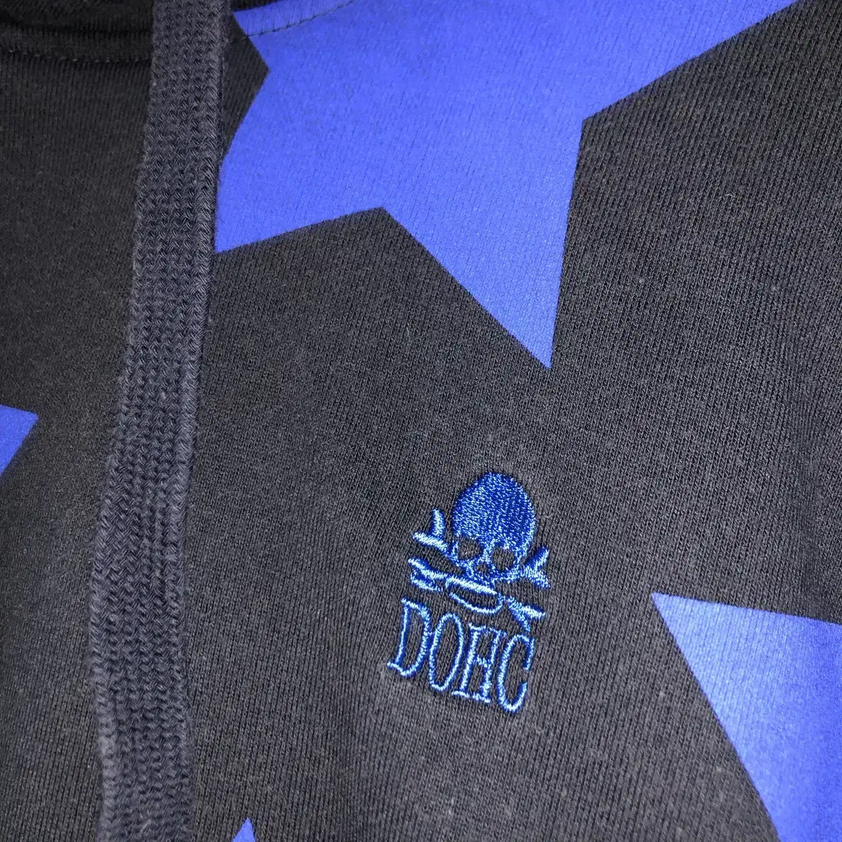 Vintage DOHC blue star hood t