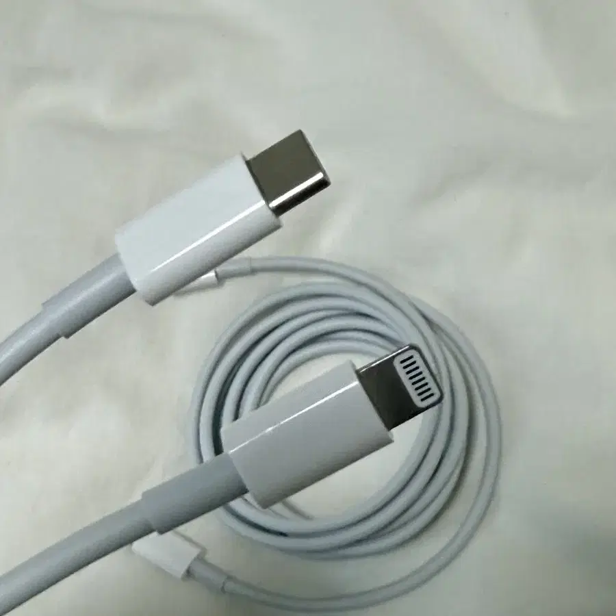 애플 정품 USB C to 라이트닝 2m 케이블