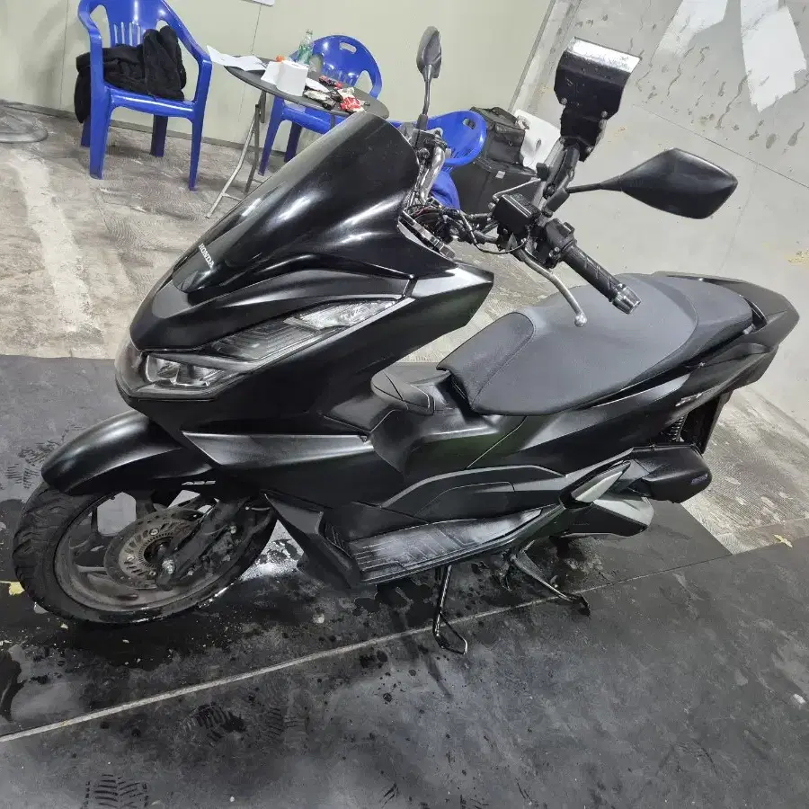 부산 PCX125 (2023년식) 275만원 상태A급