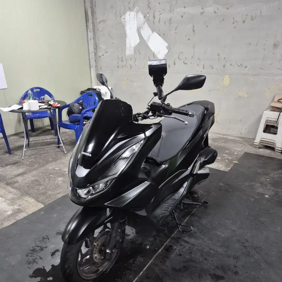 부산 PCX125 (2023년식) 275만원 상태A급