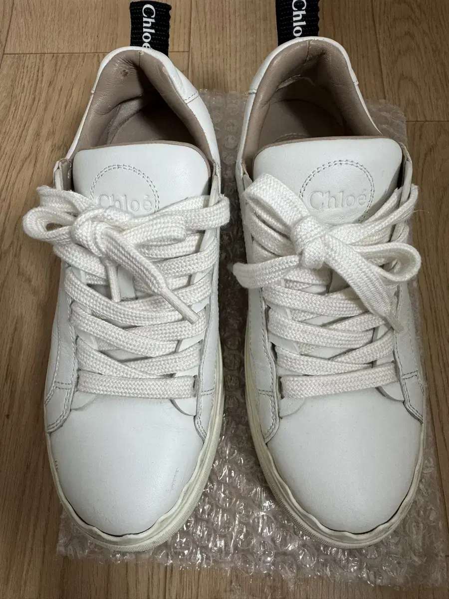 Genuine Chloé Lawrence sneakers