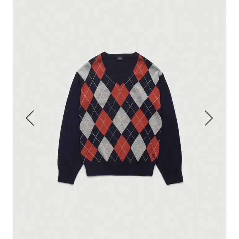 더바넷) Stewart Argyle V-Neck Knit Sweater