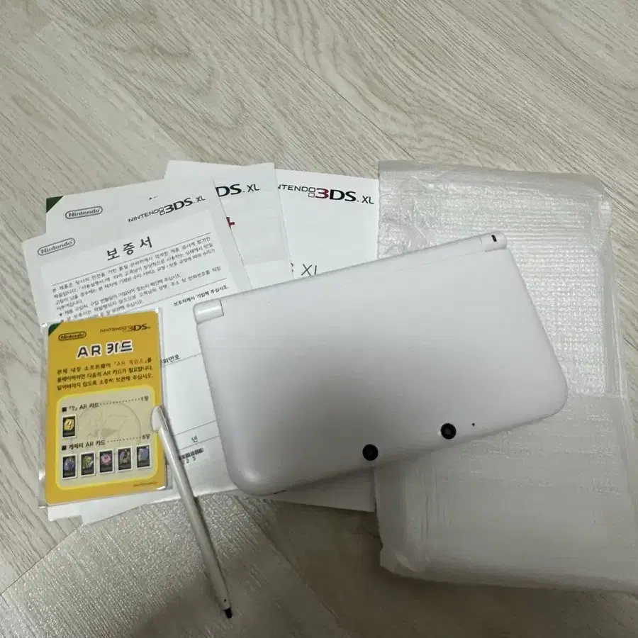 닌텐도 3ds xl 화이트 국내정발