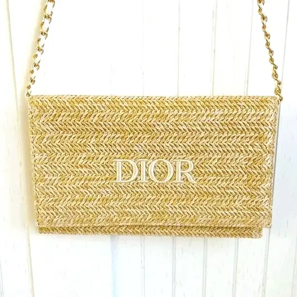 라탄 DIOR 클러치백겸 이너백,지갑,데일리백(골드체인스트랩포함-새상품