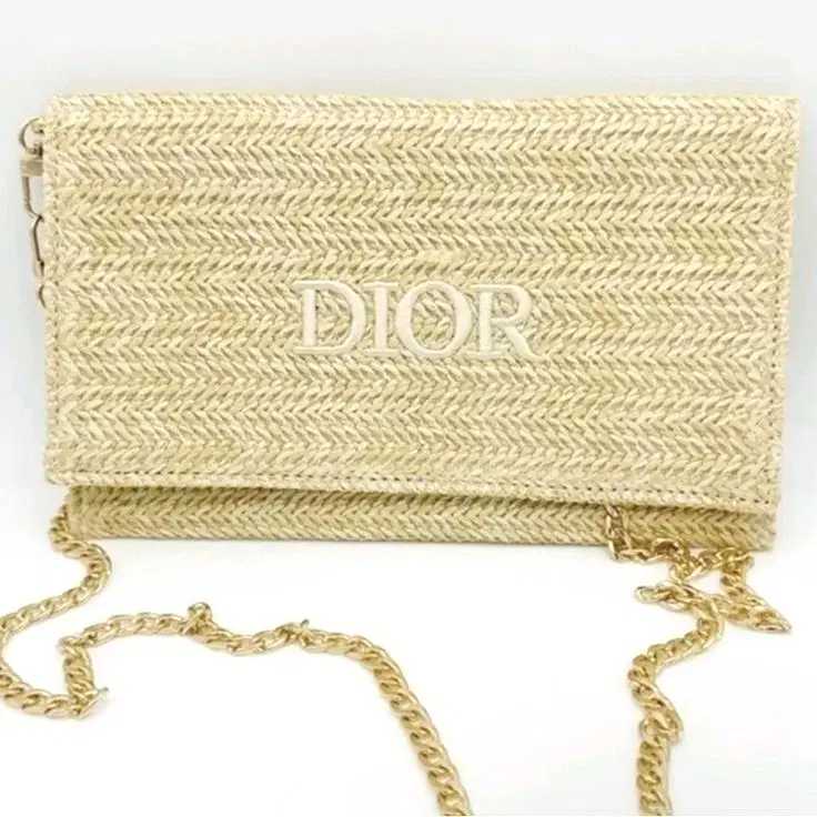 라탄 DIOR 클러치백겸 이너백,지갑,데일리백(골드체인스트랩포함-새상품