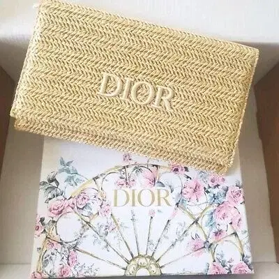 라탄 DIOR 클러치백겸 이너백,지갑,데일리백(골드체인스트랩포함-새상품