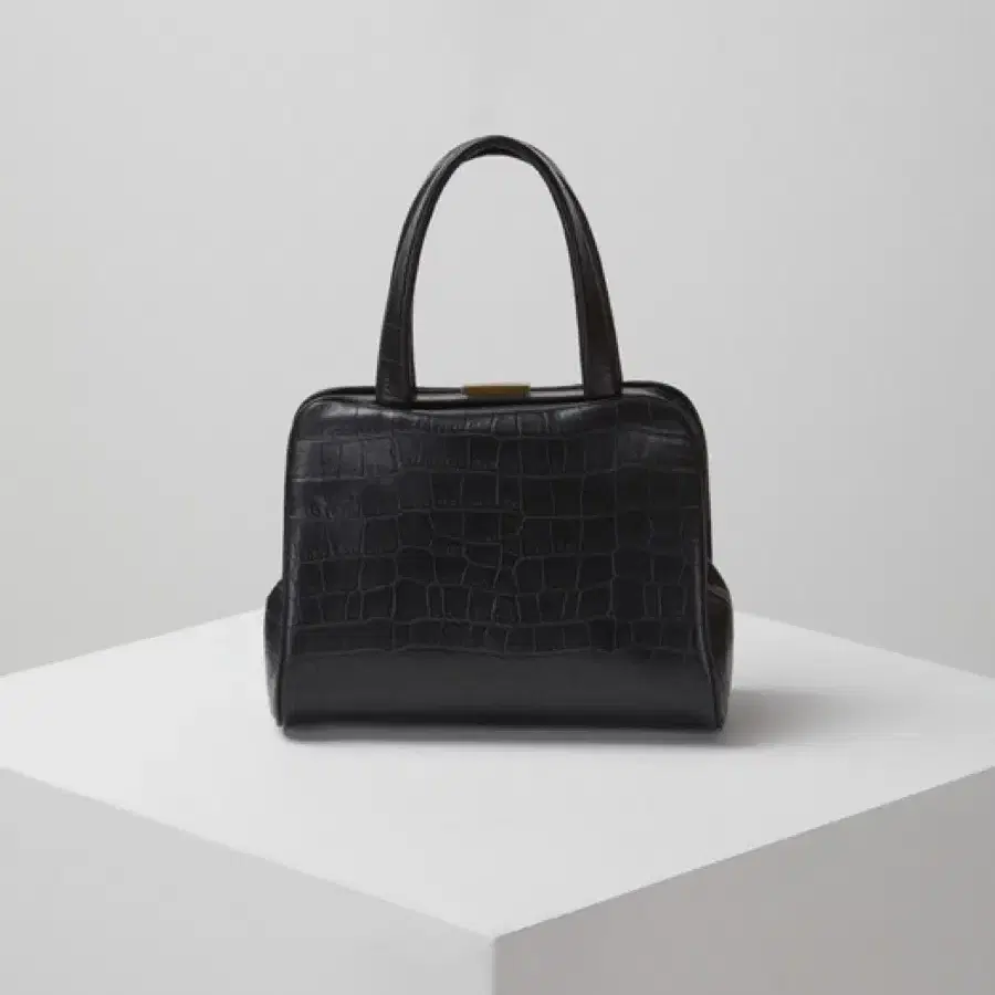 아카이브앱크 eternal tote bag(Crocodile black)