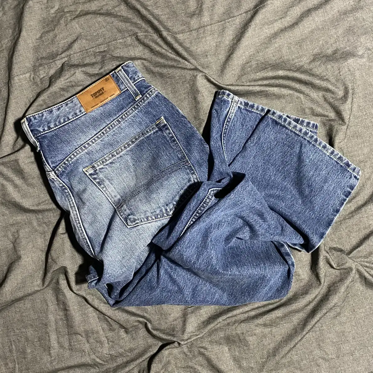 Tommy Hilfiger denim paants Sz 33X30