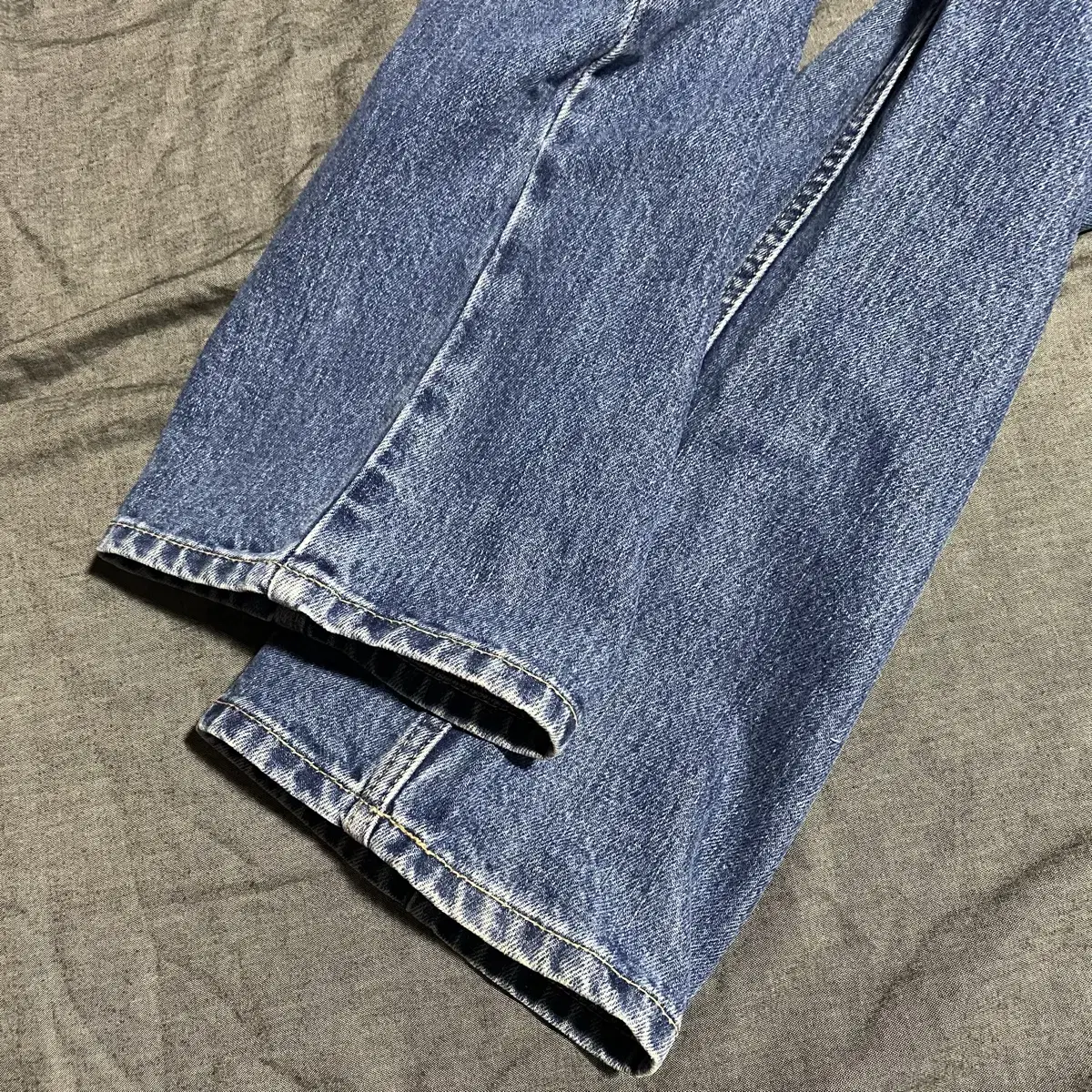 Tommy Hilfiger denim paants Sz 33X30