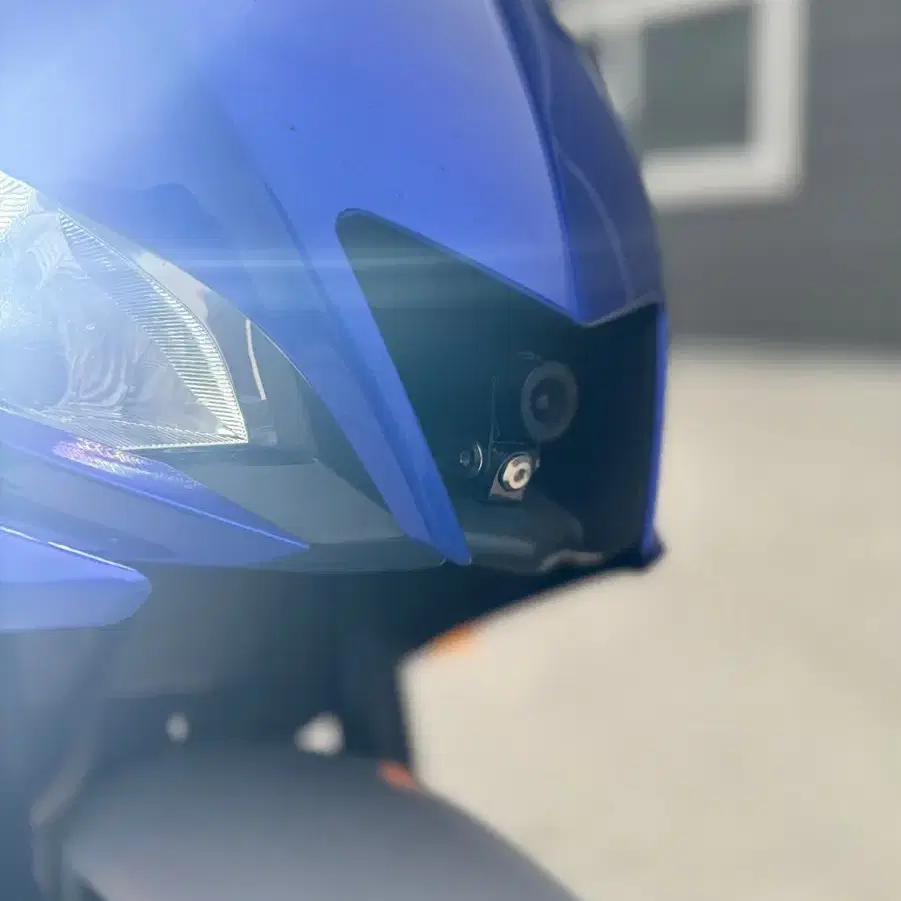 20년식 야마하 YZF-R3 6천Km 앞뒤블박2채널 짧은키로수 판매합니다