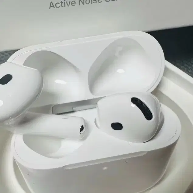 Apple Airpods 아이폰 4세대 블루투스 이어폰