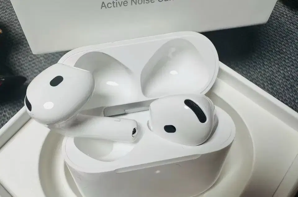 Apple Airpods 아이폰 4세대 블루투스 이어폰