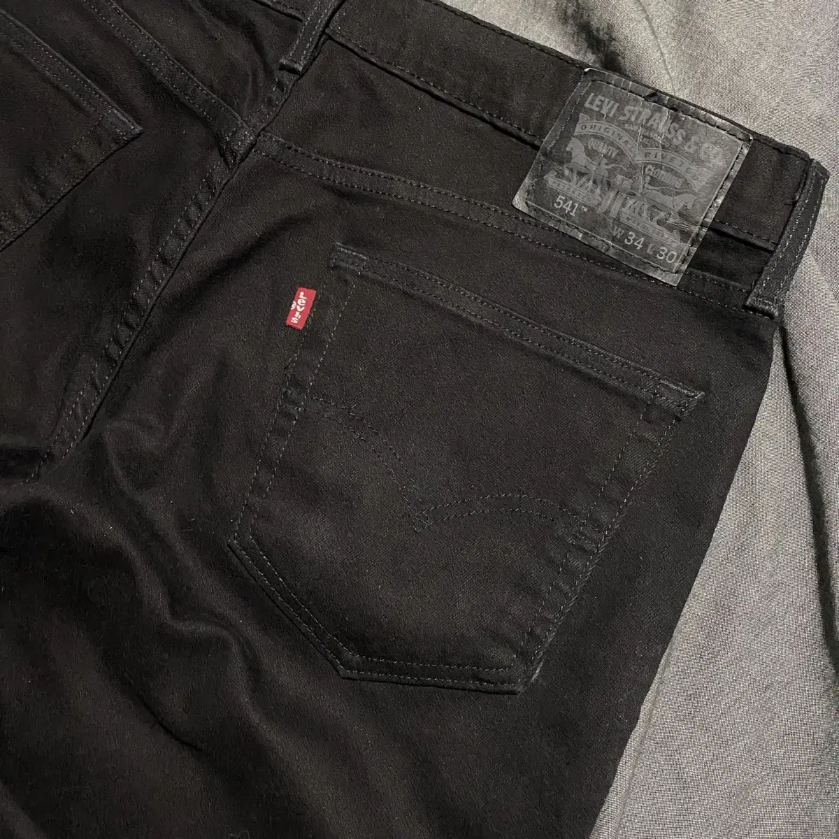 LEVIS 541 WATER < LESS PANTS Sz 34X30