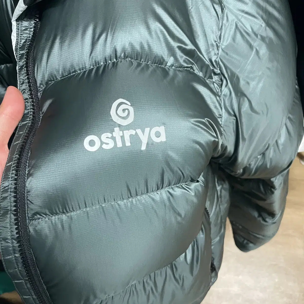 오스트리야 패딩 Ostrya Squall Down Parka Jade L