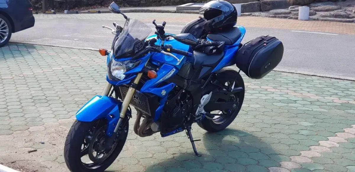 스즈키 gsr750 팔아요