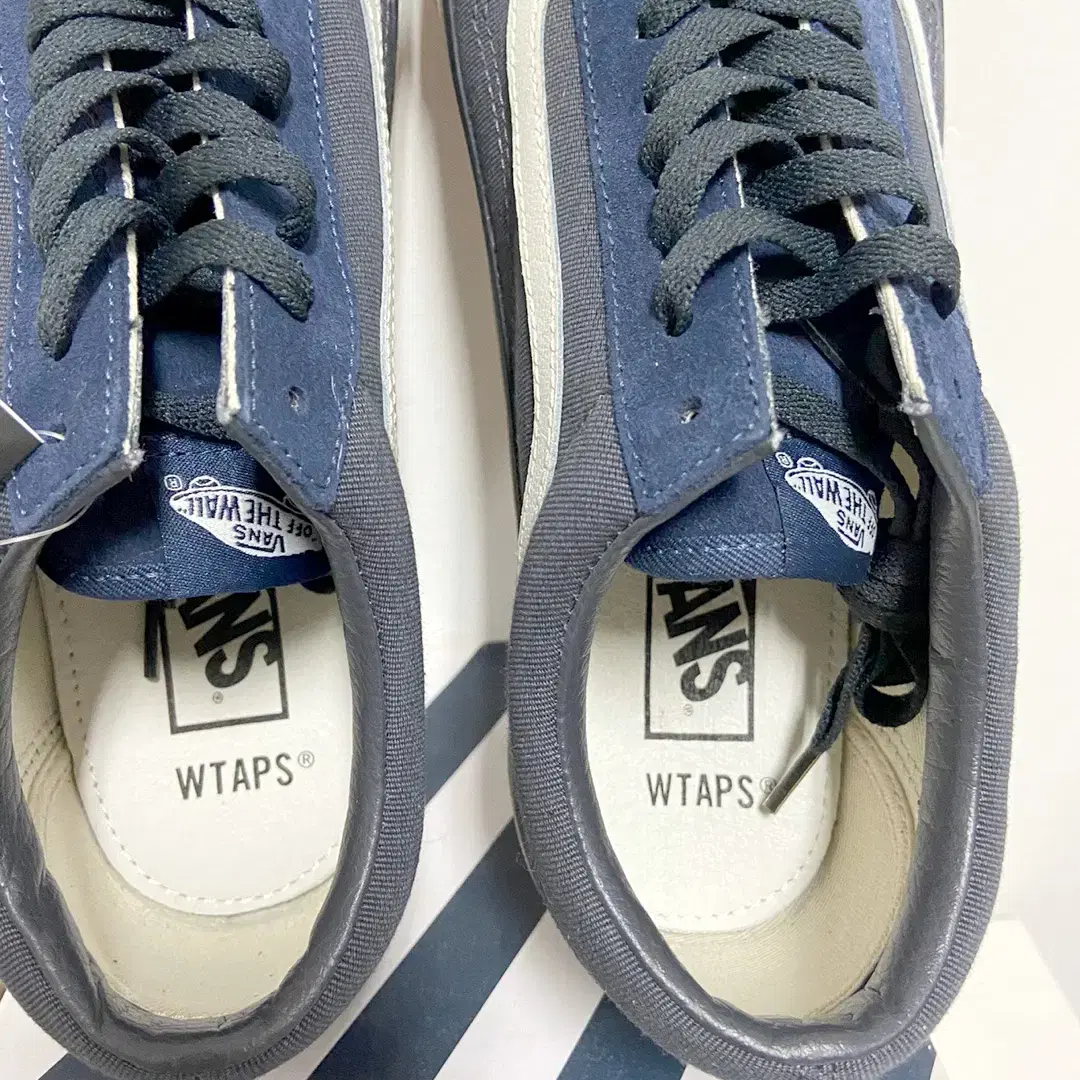 반스볼트 X 더블탭스 WTAPS 올드스쿨 블루 280