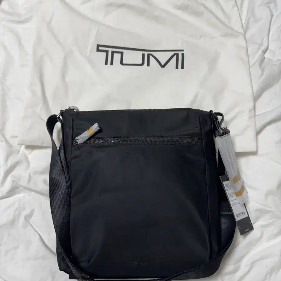 Tumi Voyageur Canton crossbag