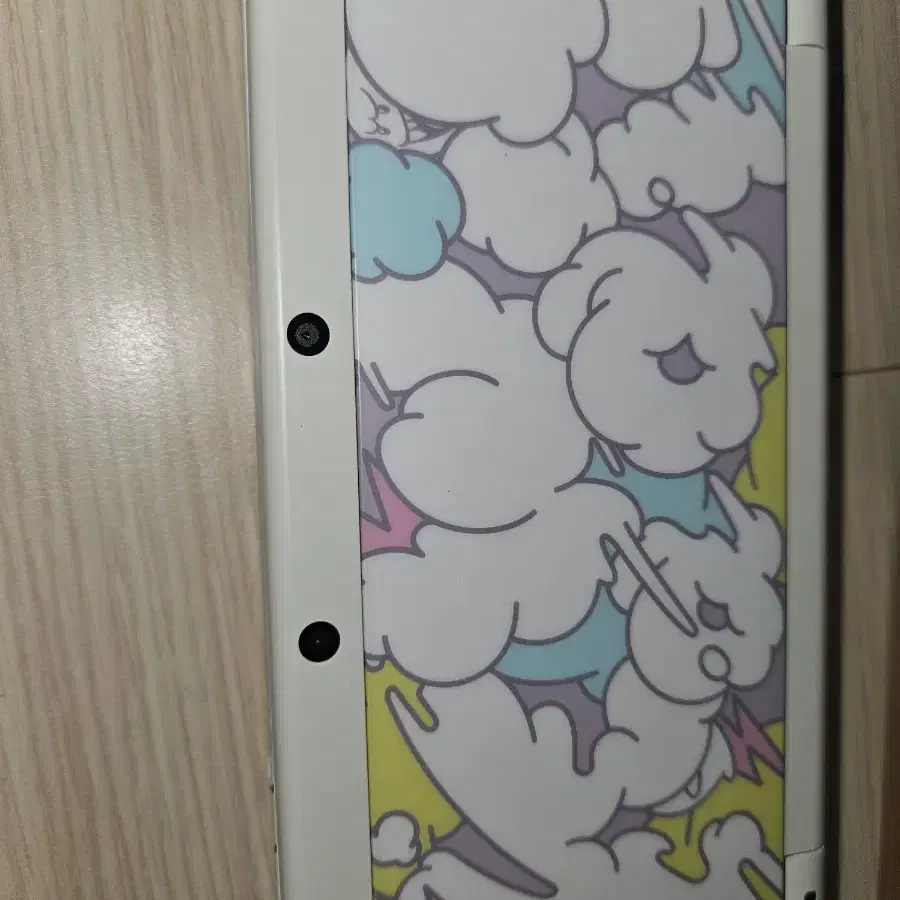 닌텐도 New3ds (일판 화이트)