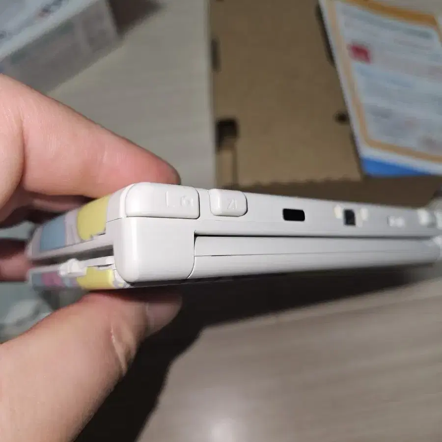 닌텐도 New3ds (일판 화이트)