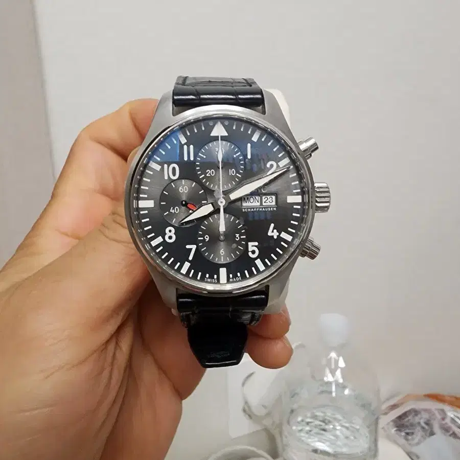 IWC377719 파일럿 크로노 모델 팜니다