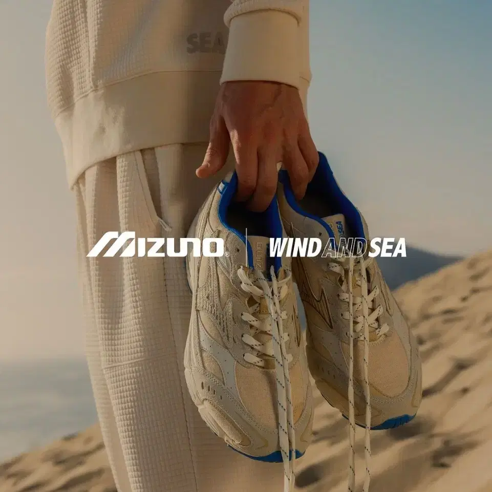 미즈노 MIZUNO MXR 'WIND AND SEA' 260사이즈 새제품