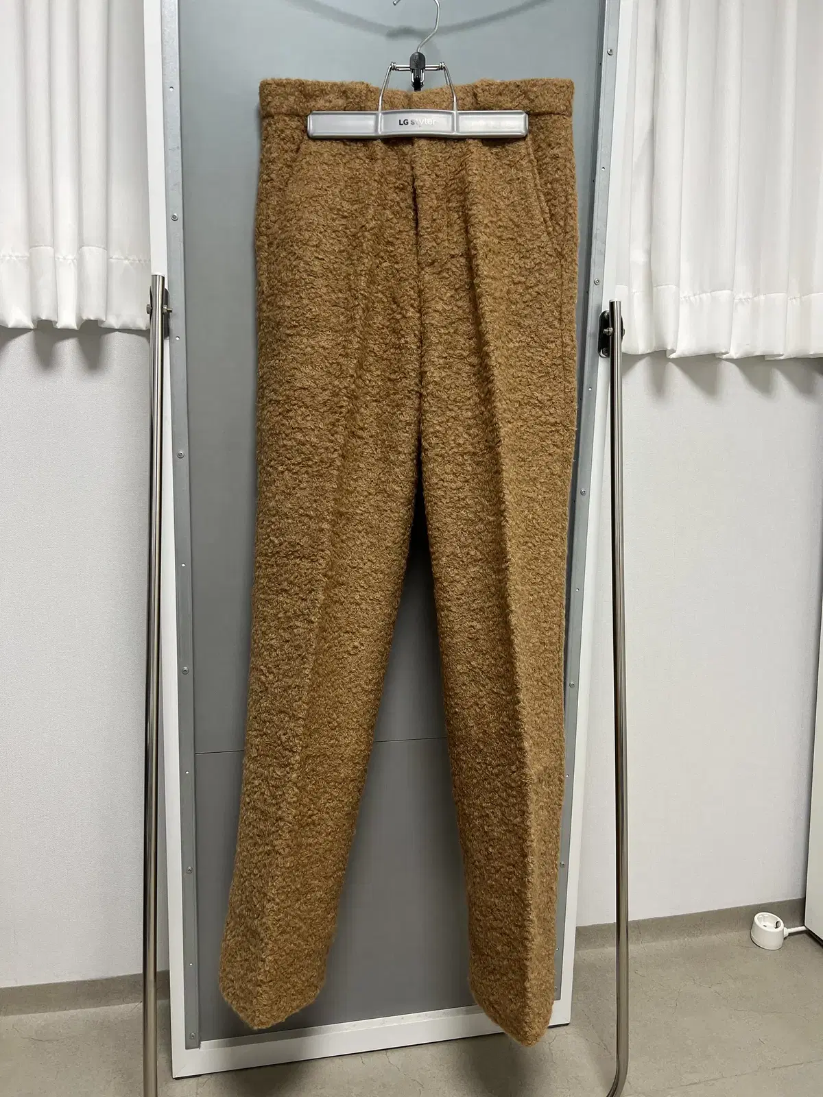 [S] 21FW STU Boucle Wool Slacks Camel