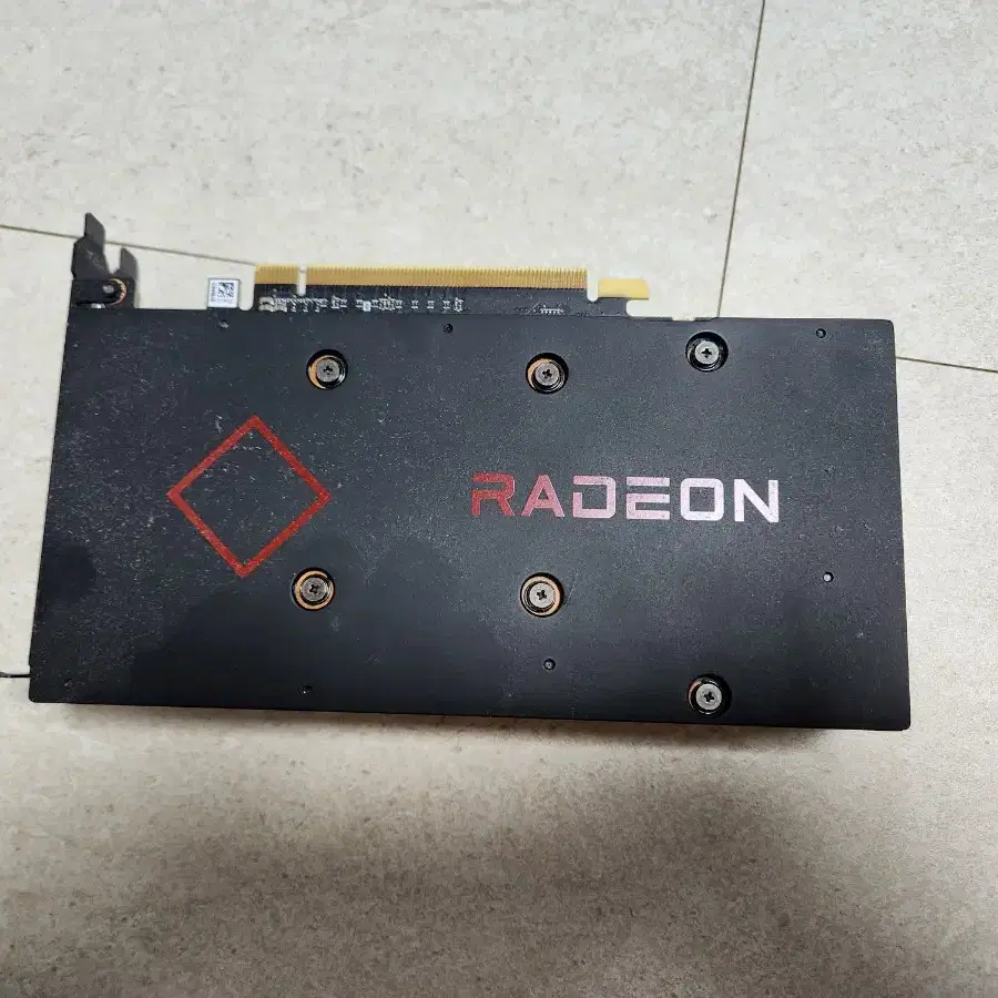 rx6600xt 그래픽카드 팝니다