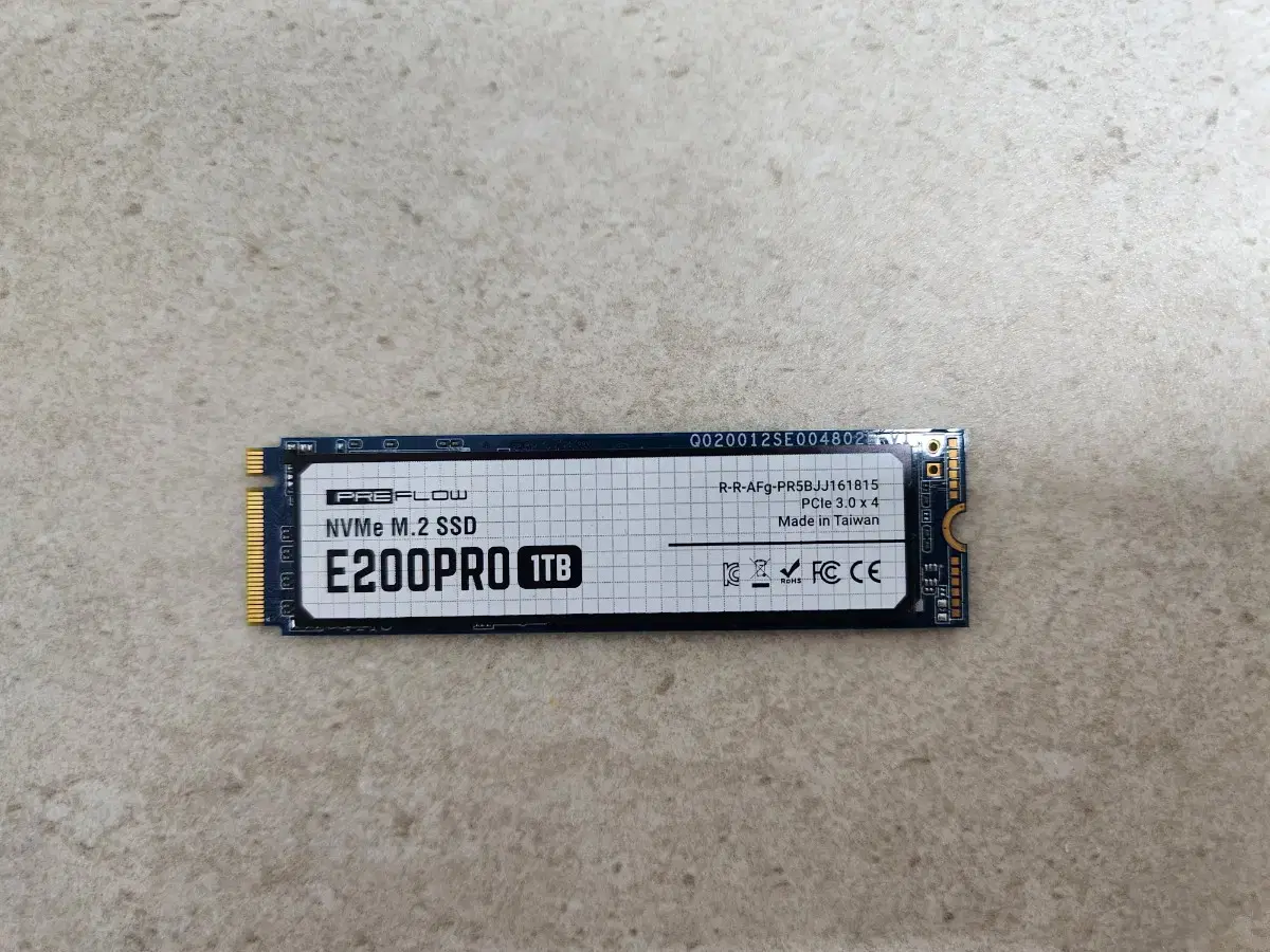 SSD 1테라 PCIe 3.0 m.2 2280 팝니다