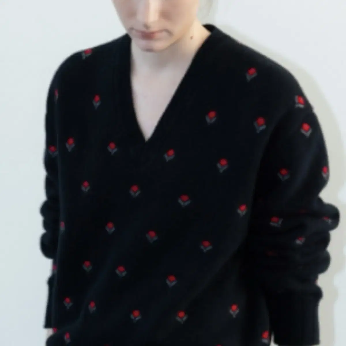 문달 Jardin V-neck knit(black)