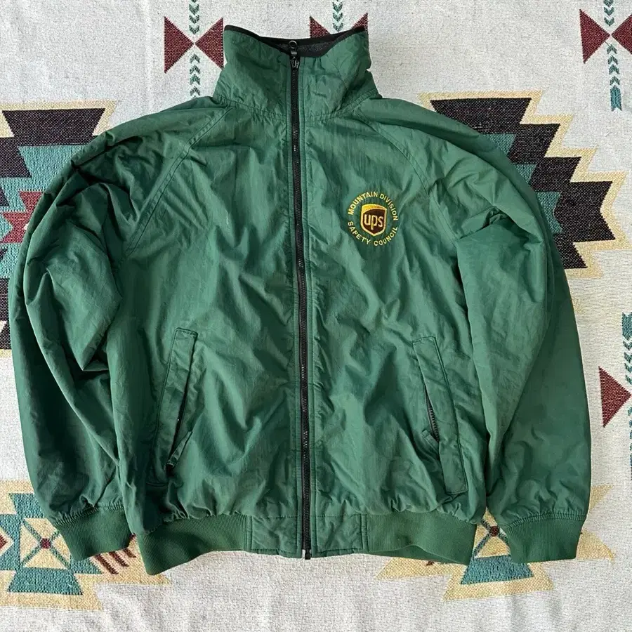 UPS MOUNTAIN Vintage fleece jacket