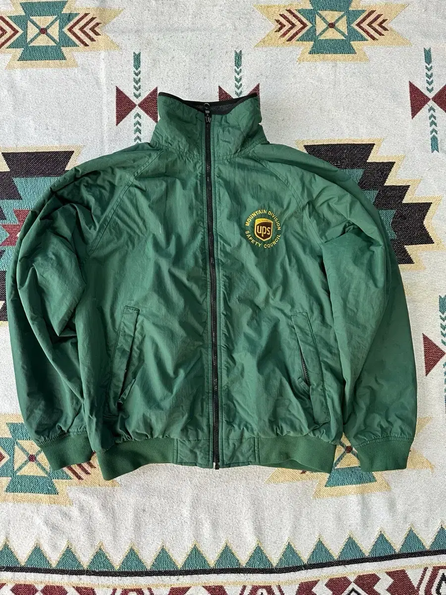 UPS MOUNTAIN Vintage fleece jacket