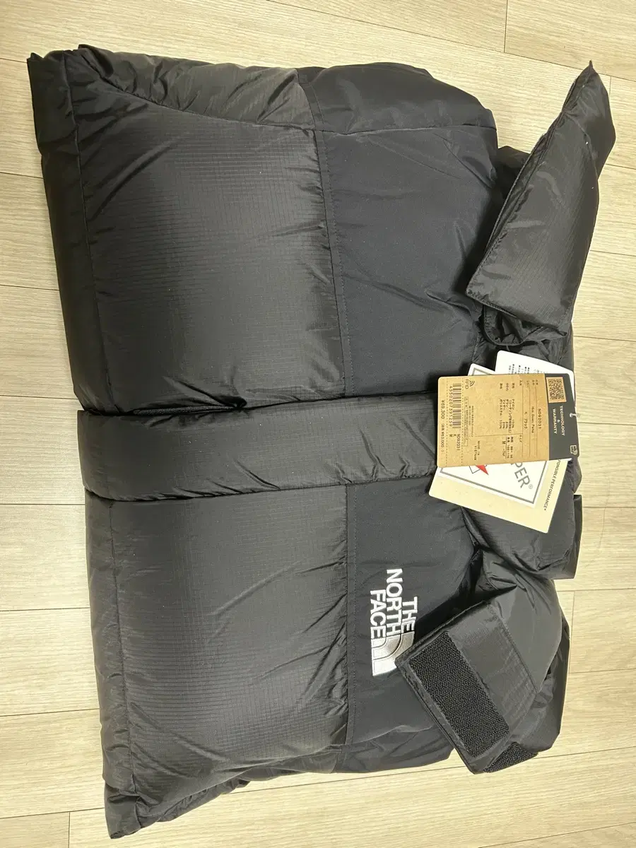 The North Face Powerdown Parka M New