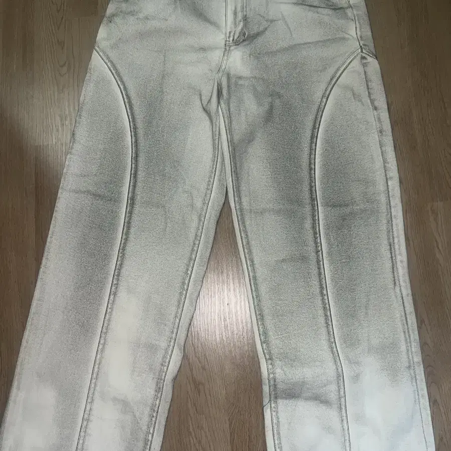 애드오프 GRAPHITE WIDE PANTS IVORY 판매