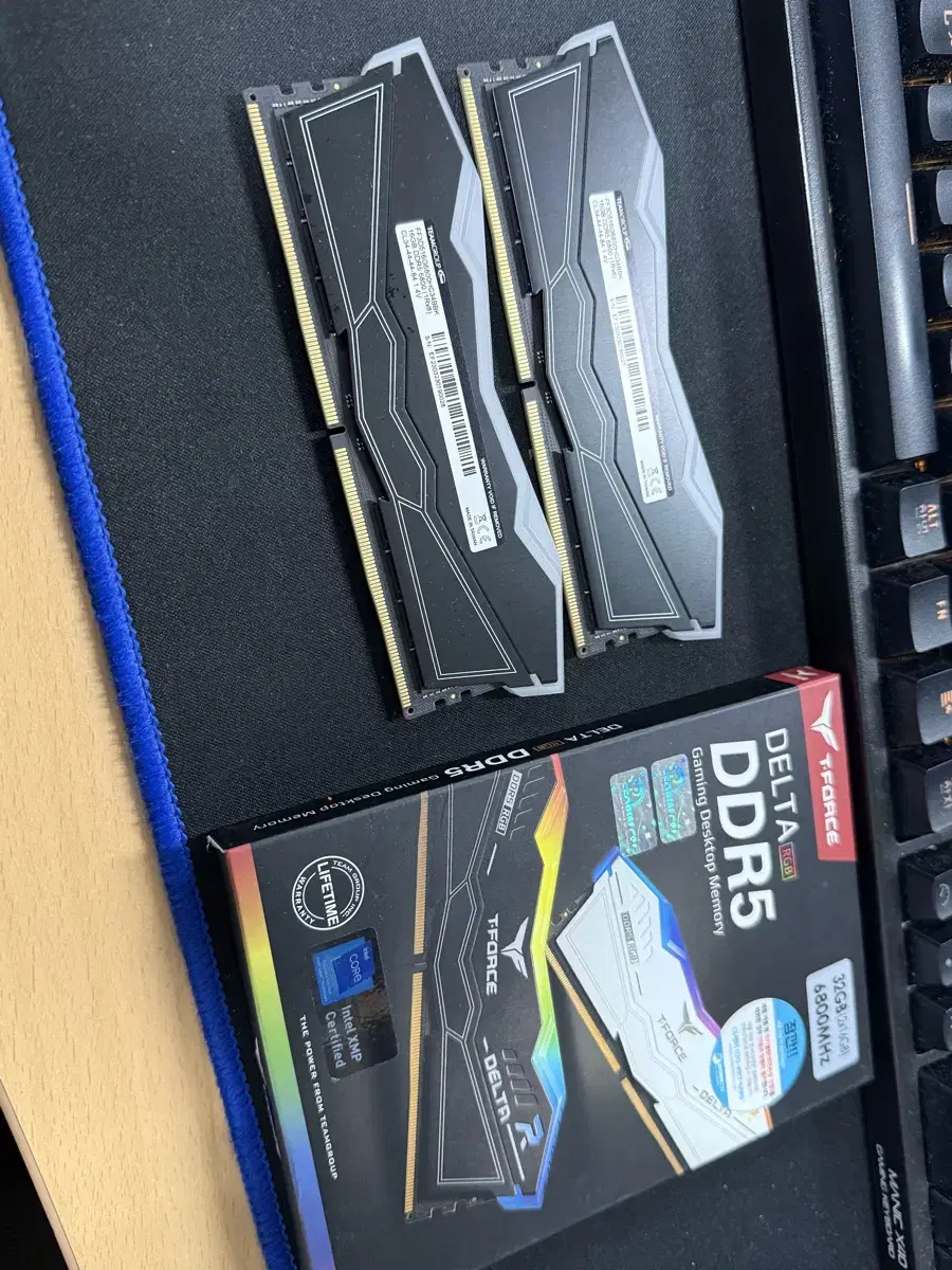 팀그룹 DDR5-6800 CL34 DELTA RGB (16Gx2) 서린