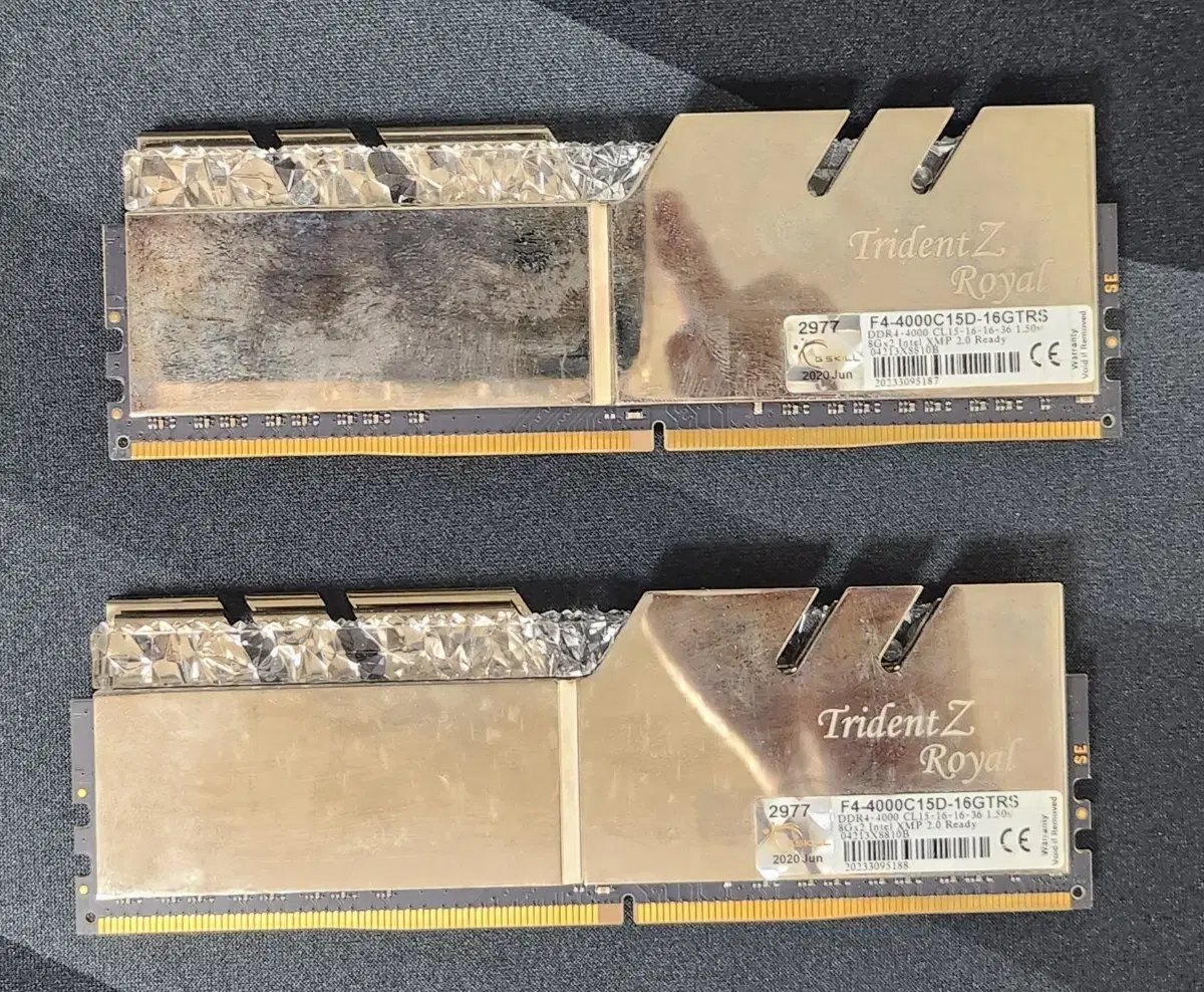 지스킬 DDR4 4000 CL15 8gb x 2 판매합니다