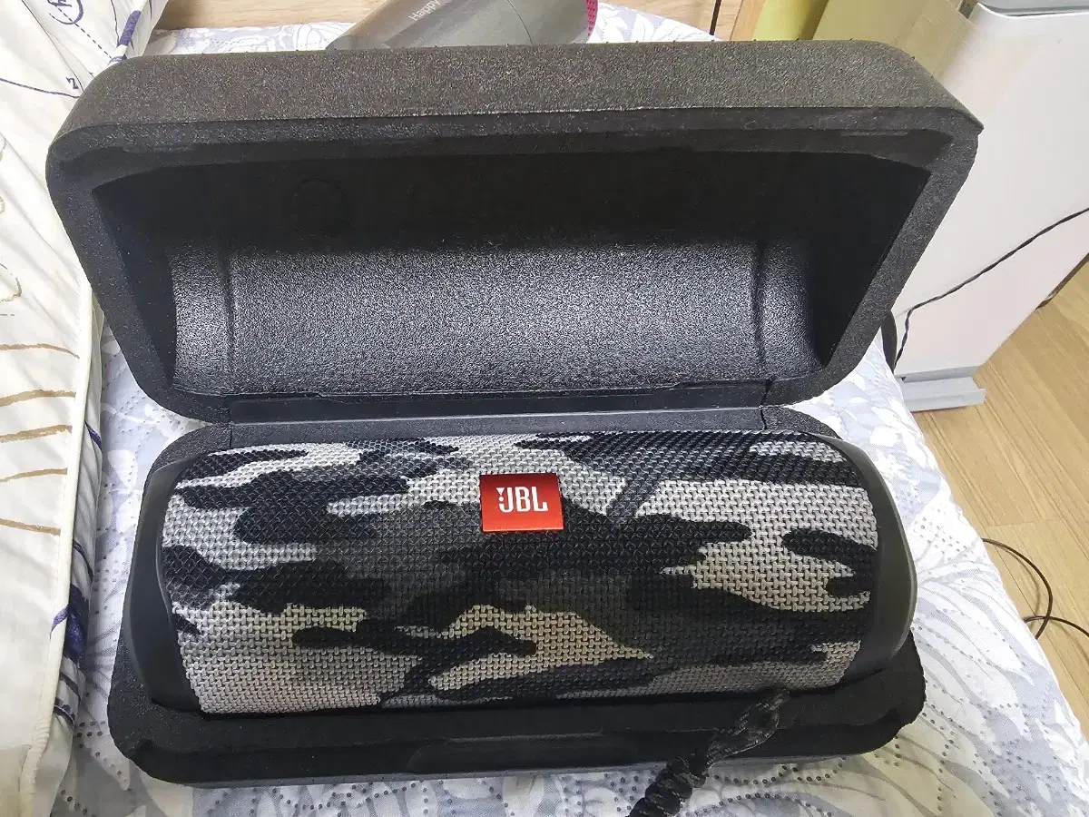 JBL flip5