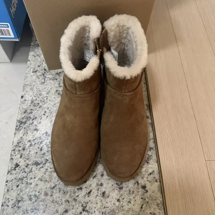 미국어그 ugg 클래식미니