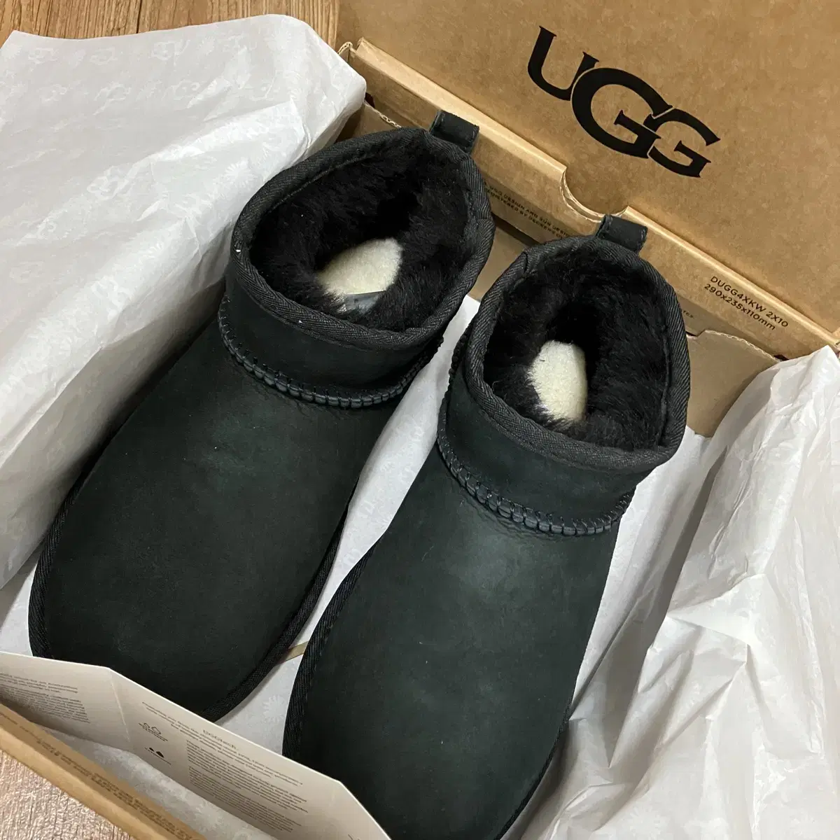 어그미니 UGG 블랙 사이즈240(38)