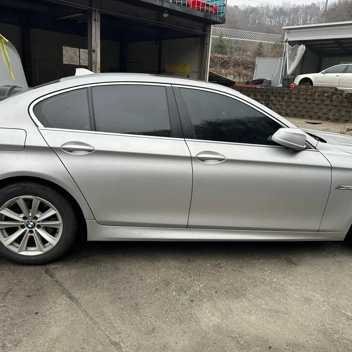 BMW 520D F10 U25019 2011년식 전기형 분해 판매합니다