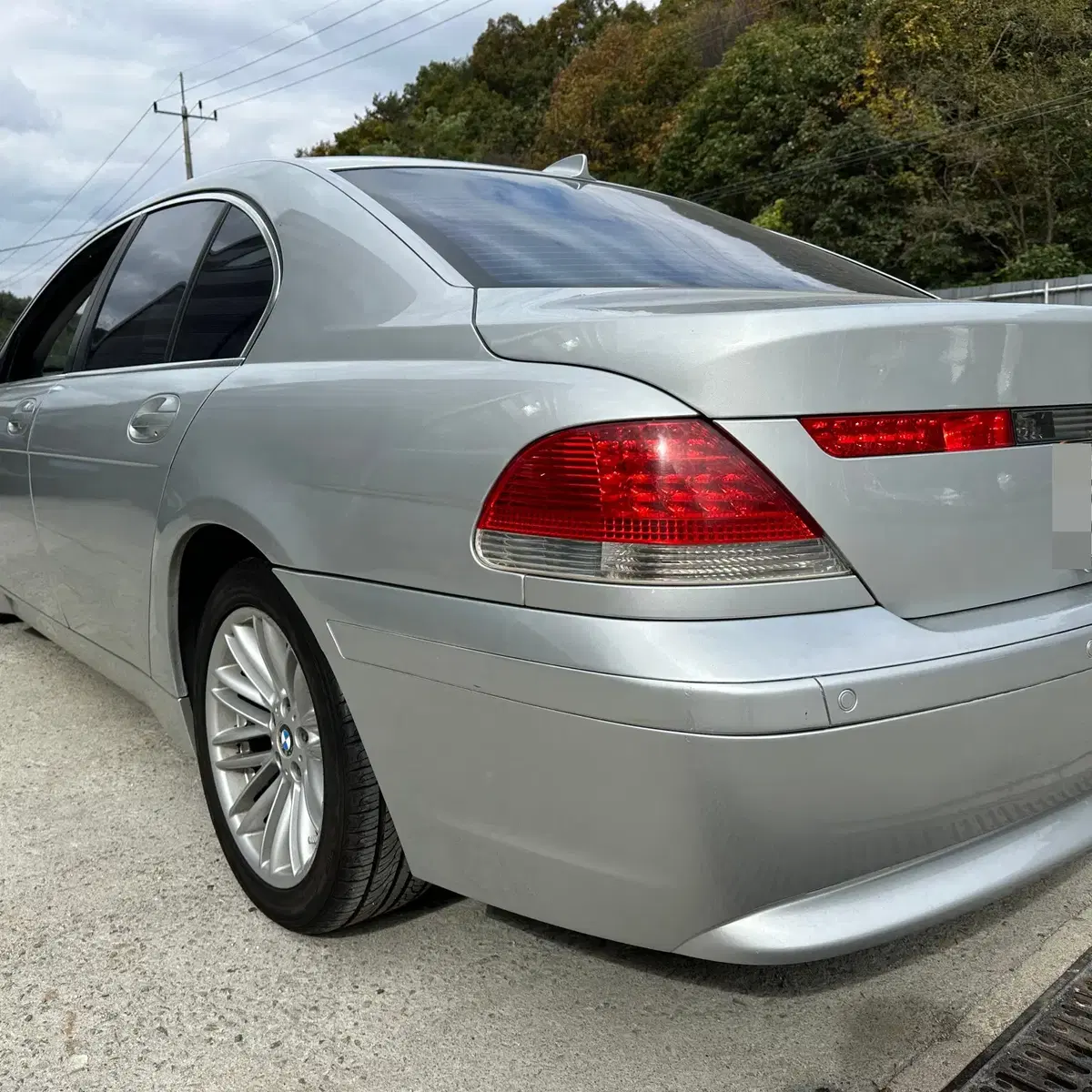 BMW 745i E65 2002년 M59824 분해 판매합니다