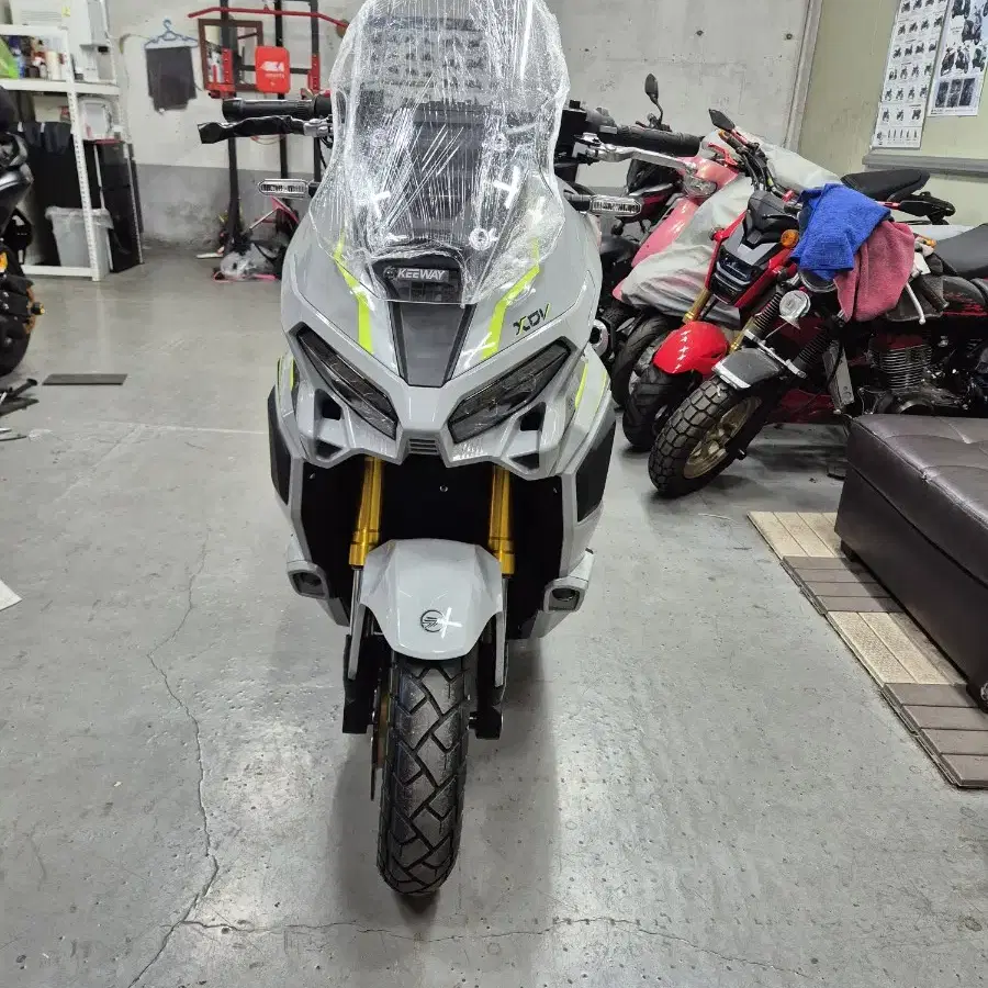 xdv250  신차팝니다