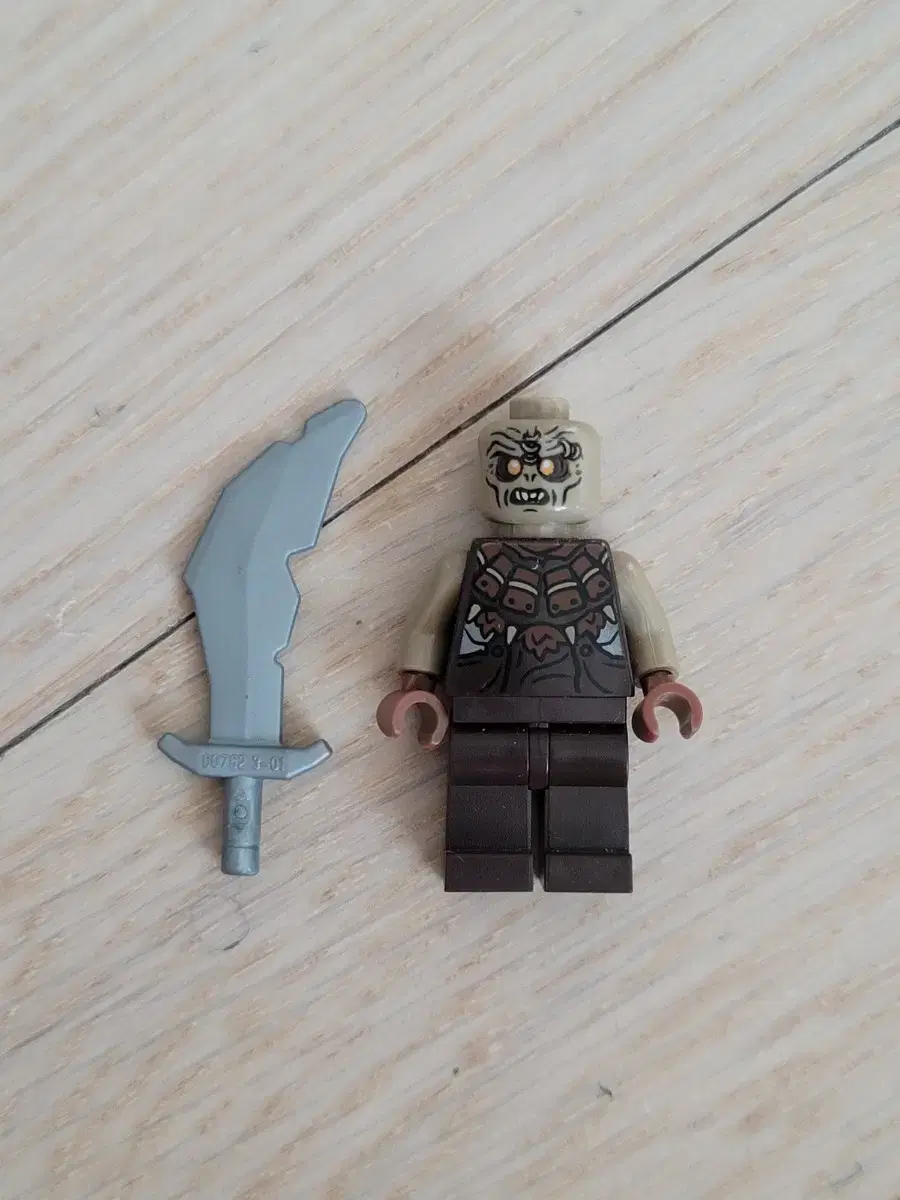 LEGO Genuine Lord of the Rings Mordor Bald Orc Minifigure